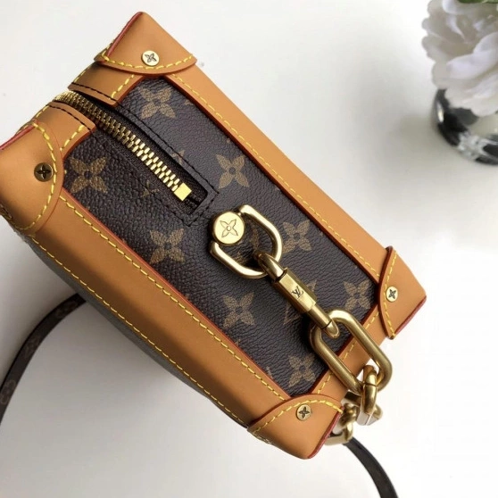Cheap VUITTON BOX LOUIS 0814